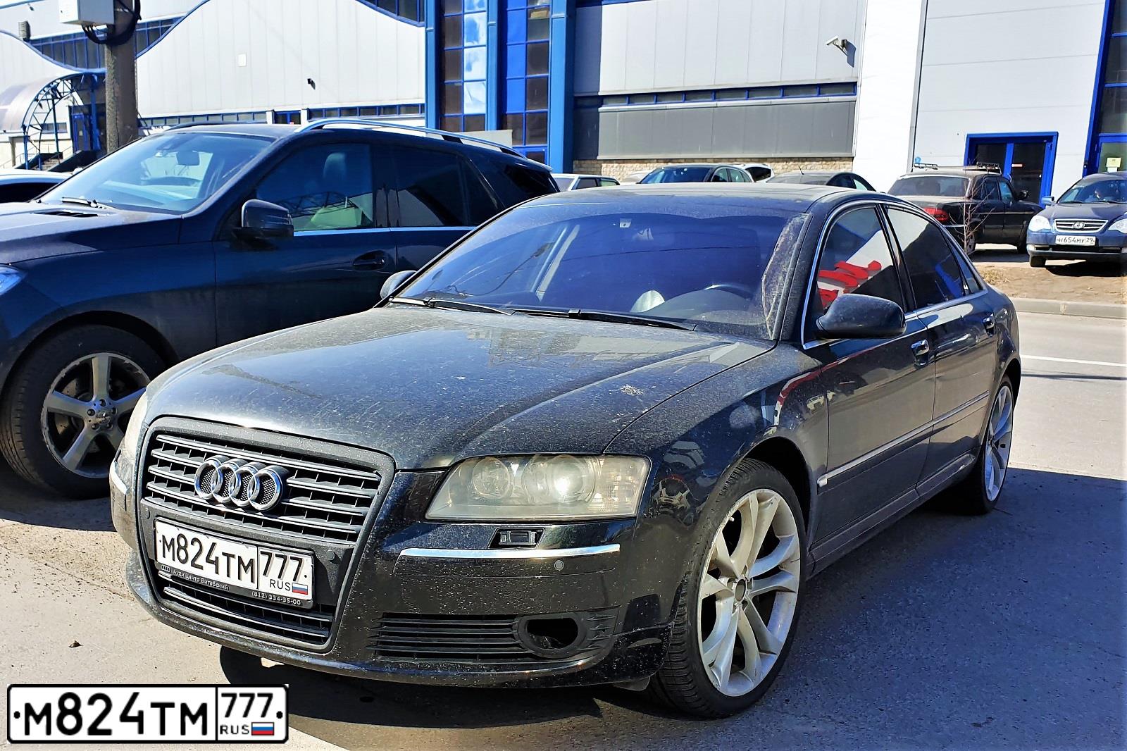 Фото автомобиля AUDI A8, 2006 — госномер В555ВН98. Цвет: ЧЕРНЫЙ