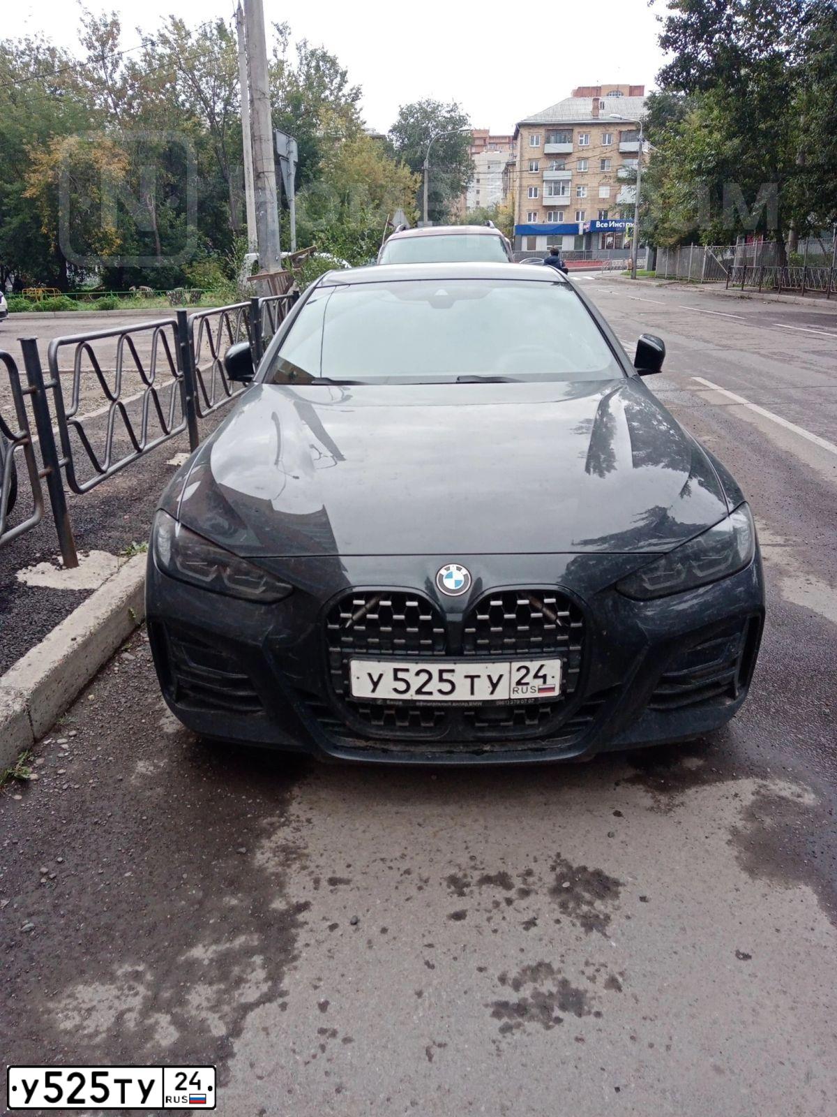 Фото автомобиля BMW W SERIE 3, 2012 — госномер У525ТУ24. Цвет: Белый