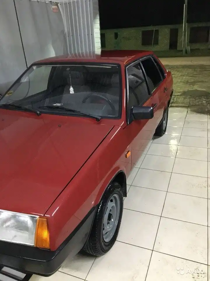 Фото автомобиля LADA 2109 SAMARA, 1997 — госномер Т405ОВ05. Цвет: ВИШНЕВЫЙ