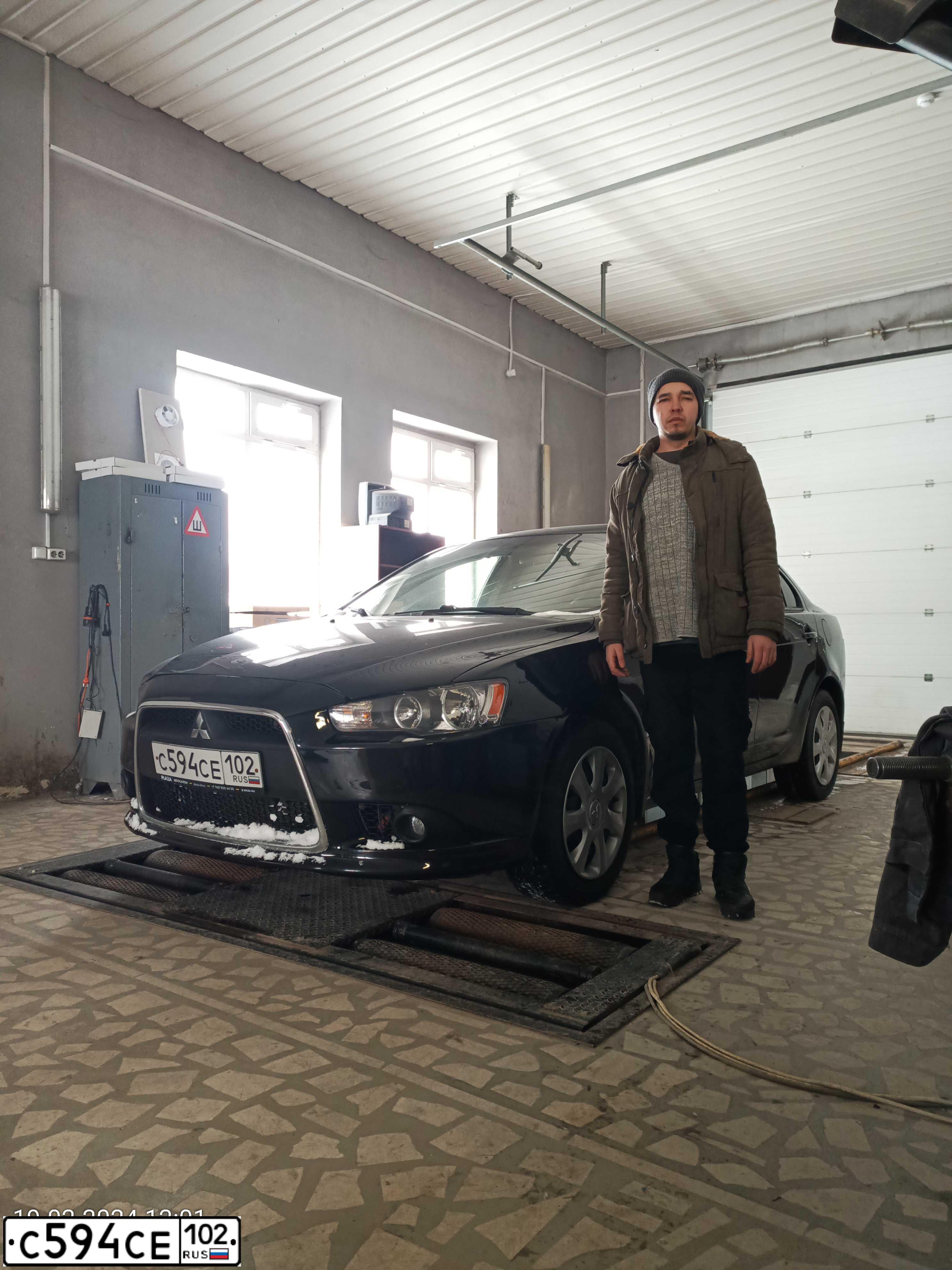 Фото автомобиля MITSUBISHI LANCER, 2008 — госномер М019ММ102. Цвет: ЧЕРНЫЙ