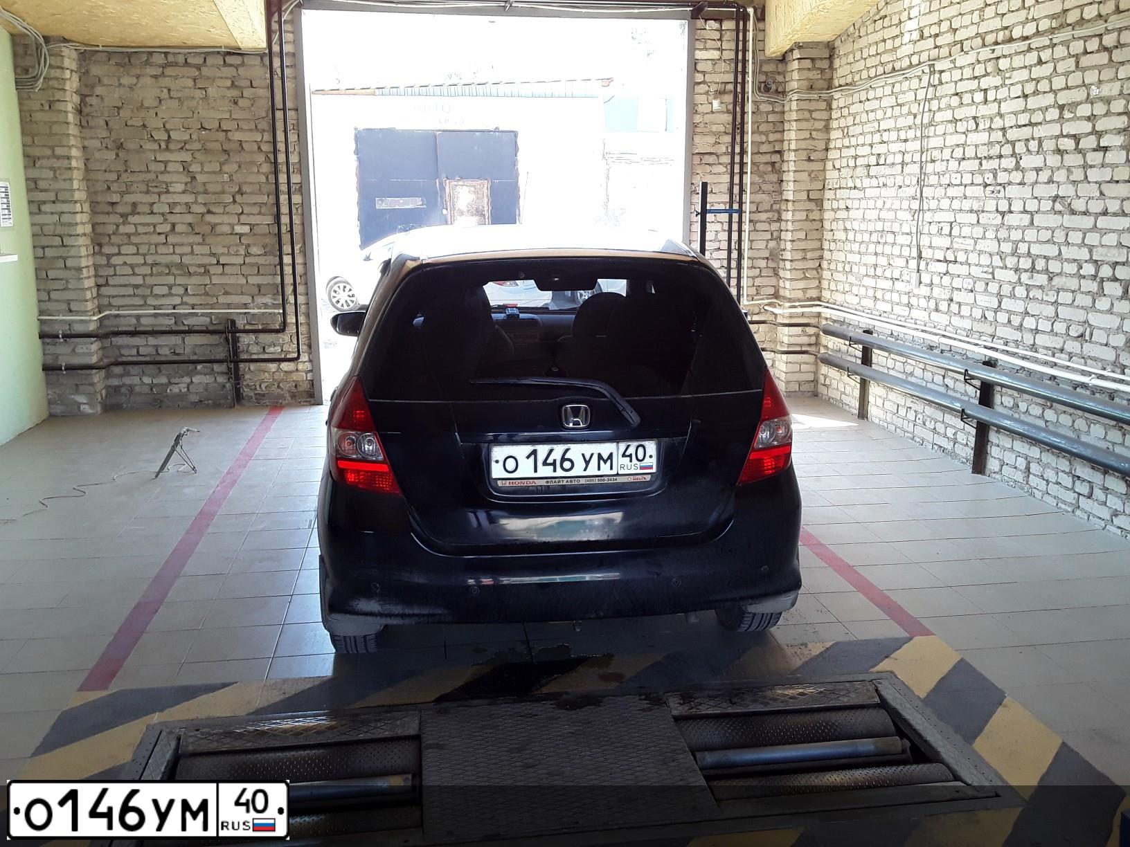 Фото автомобиля HONDA JAZZ, 2007 — госномер Т130ВО197. Цвет: ЧЕРНЫЙ