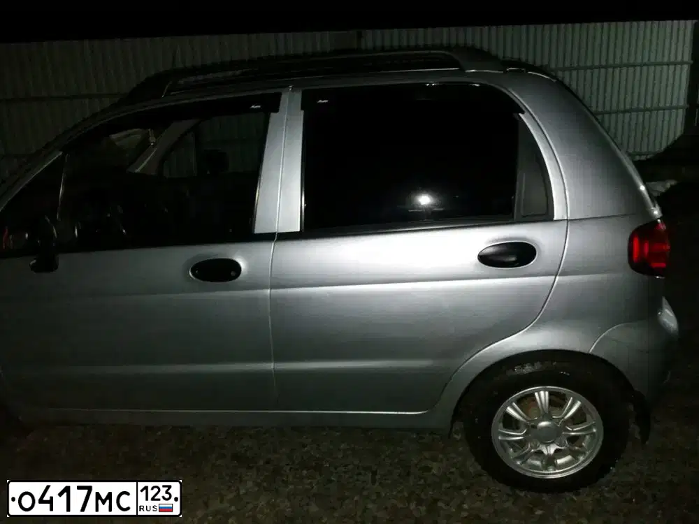 Фото автомобиля DAEWOO MATIZ, 2010 — госномер Р376ЕА761. Цвет: Серебристый