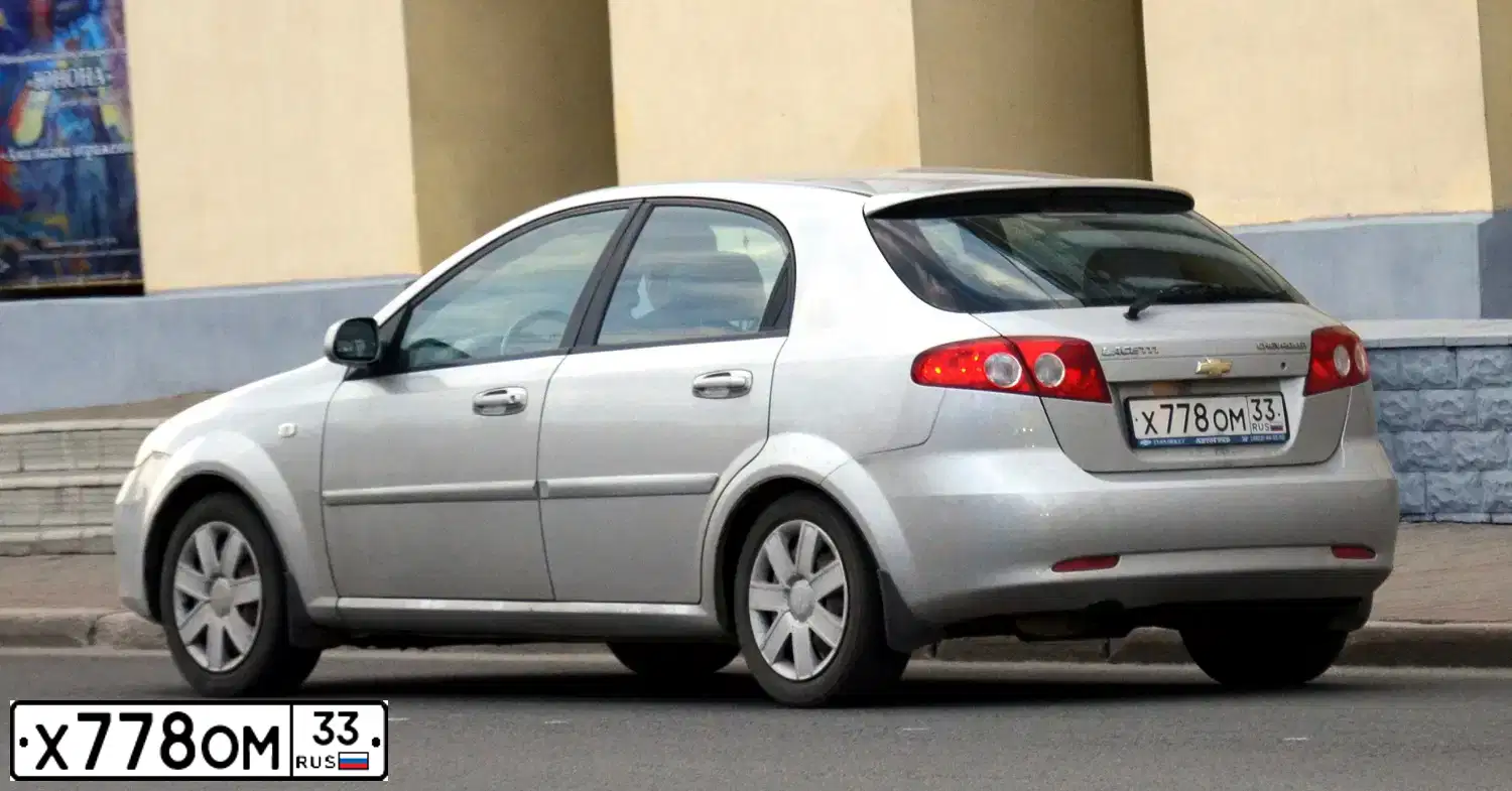 Фото автомобиля CHEVROLET LACETTI, 2008 — госномер Х778ОМ33. Цвет: СЕРЕБРИСТЫЙ