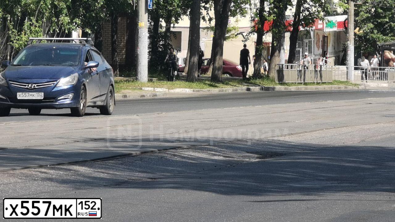 Фото автомобиля HYUNDAI SOLARIS, 2014 — госномер Х557МК152. Цвет: синий