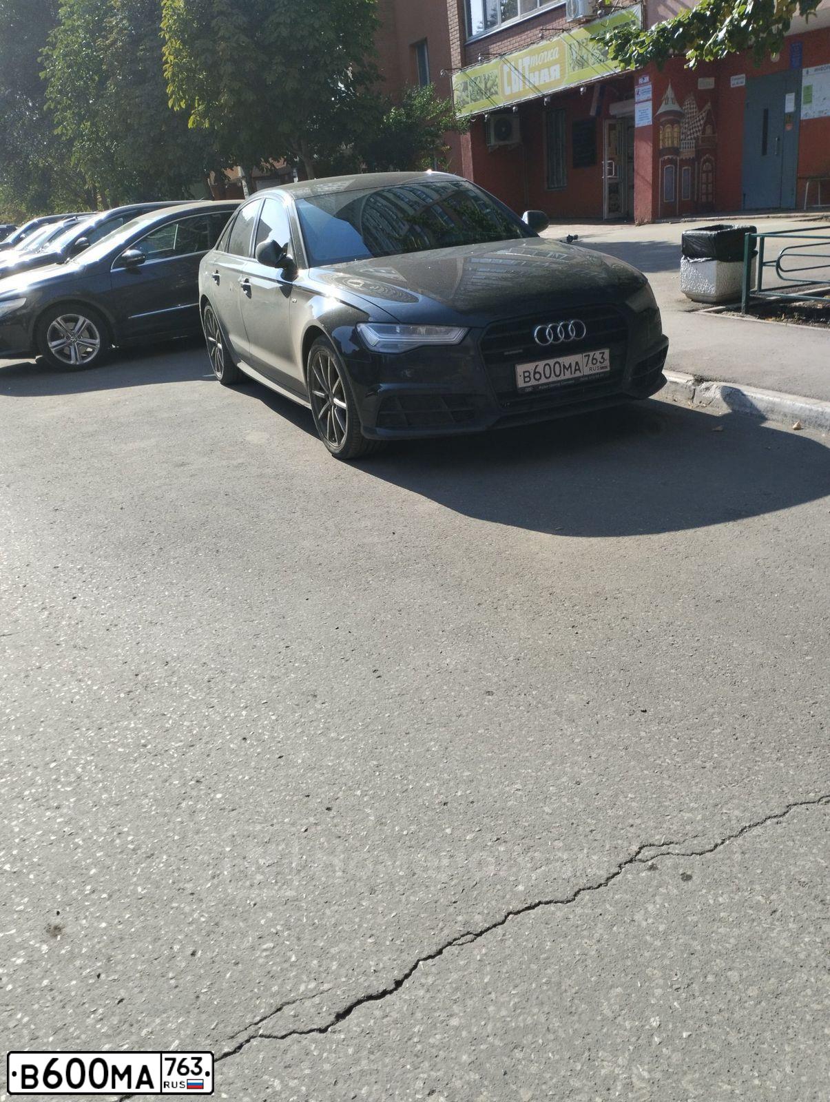 Фото автомобиля AUDI A6, 2016 — госномер В600МА763. Цвет: ЧЕРНЫЙ