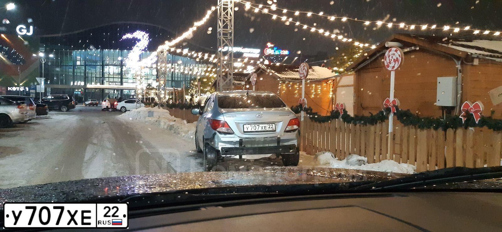 Фото автомобиля HYUNDAI SOLARIS, 2012 — госномер У707ХЕ22. Цвет: СЕРО-ГОЛУБОЙ