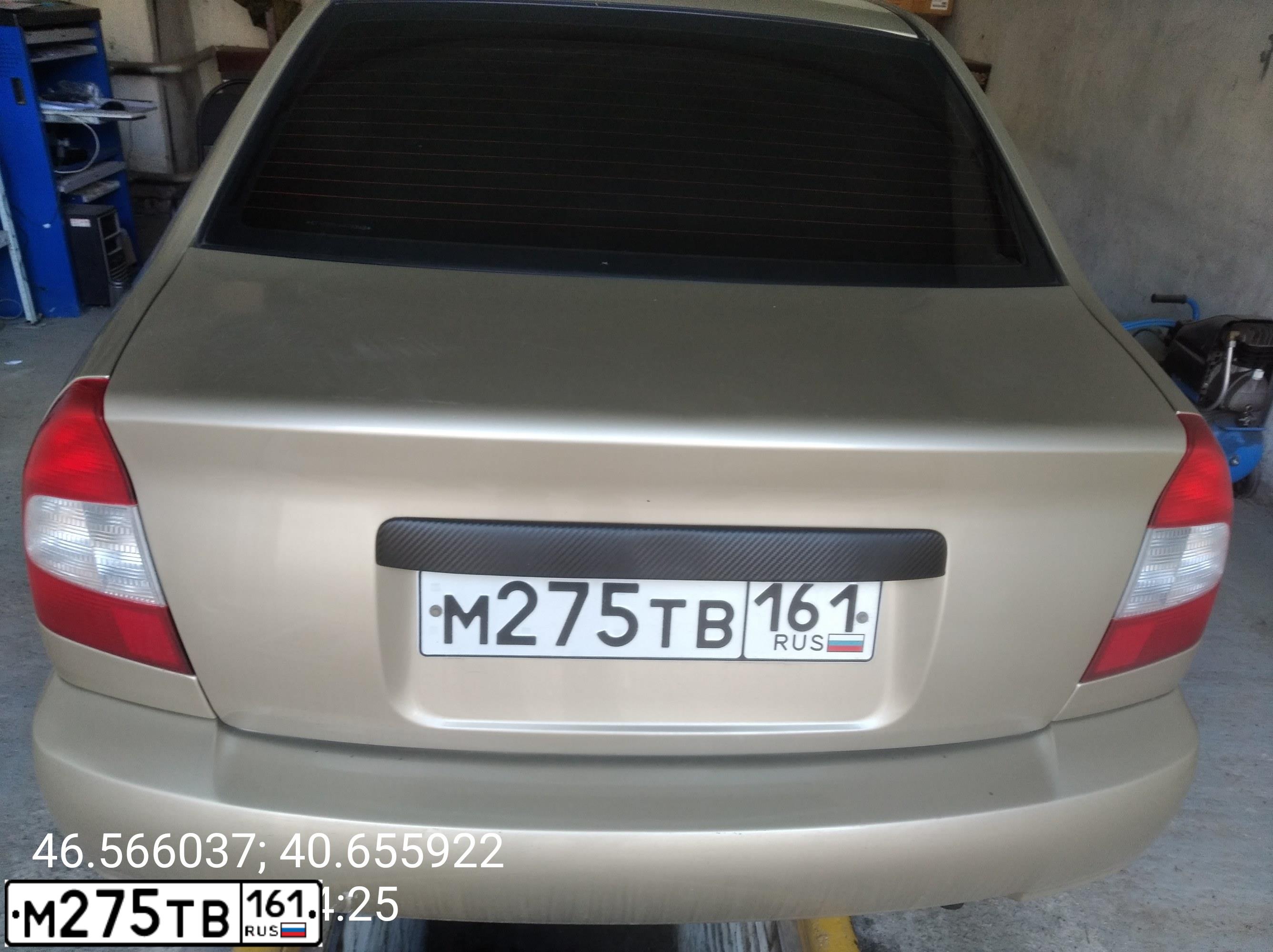 Фото автомобиля TAGAZ ACCENT, 2006 — госномер М275ТВ161. Цвет: БЕЖЕВЫЙ