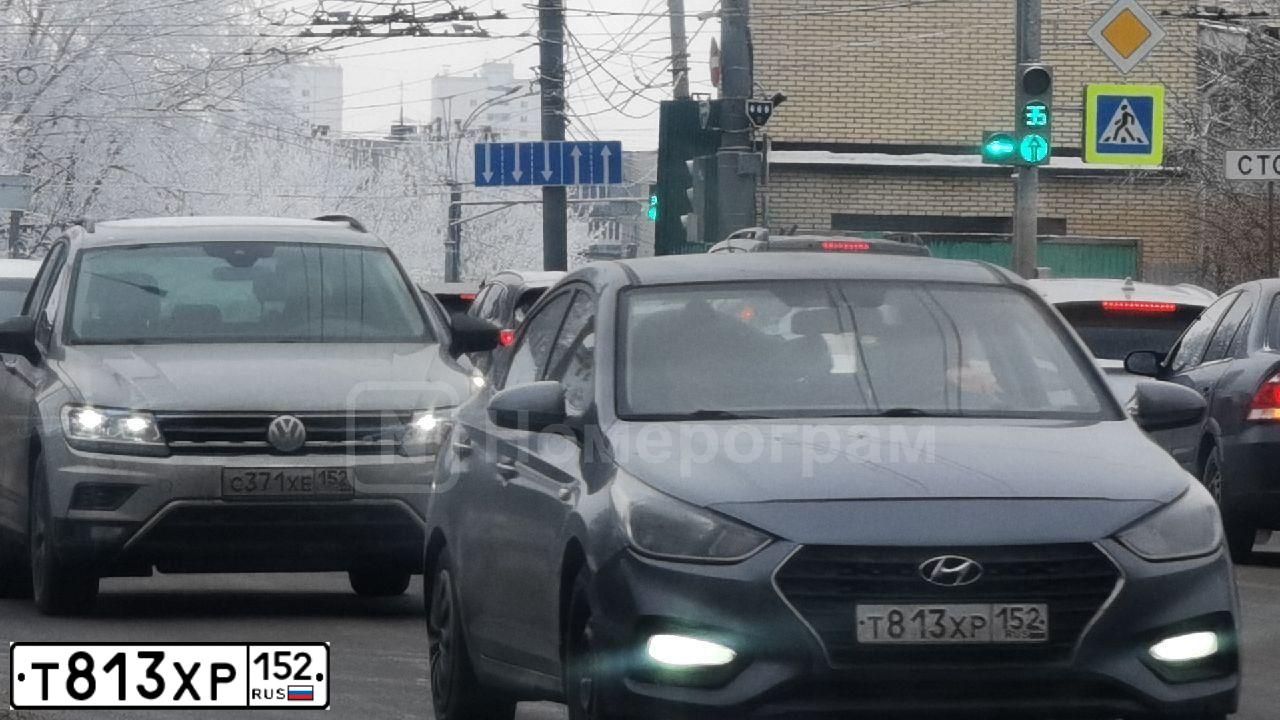 Фото автомобиля HYUNDAI SOLARIS, 2018 — госномер У319ОК152. Цвет: Серый