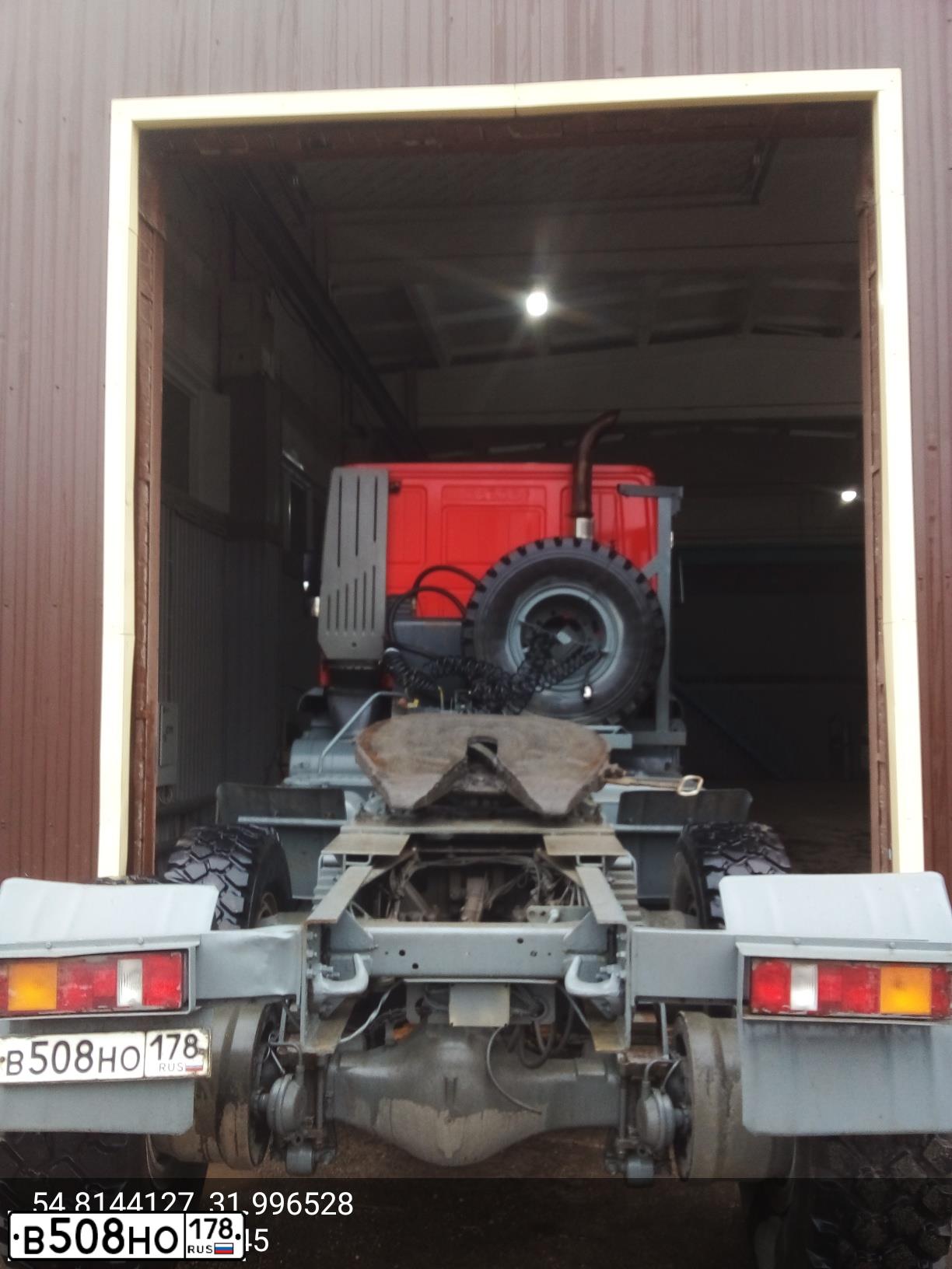 Фото автомобиля IVECO AMT URAL IVECO 6339 /6X6/, 2006 — госномер В508НО178. Цвет: КРАСНЫЙ