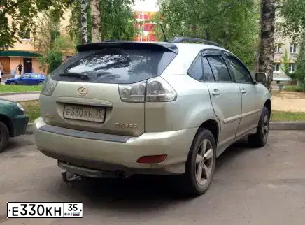 Фото автомобиля LEXUS RX, 2003 — госномер Е330КН35. Цвет: СЕРЕБРИСТЫЙ