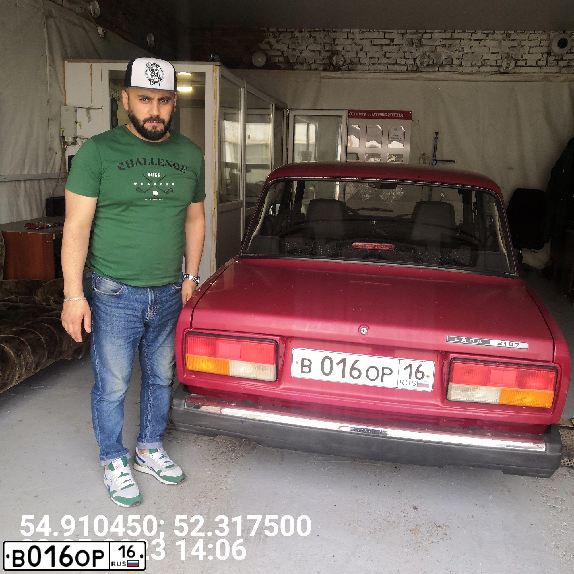 Фото автомобиля LADA 2107, 2007 — госномер В016ОР16. Цвет: ВИШНЕВЫЙ