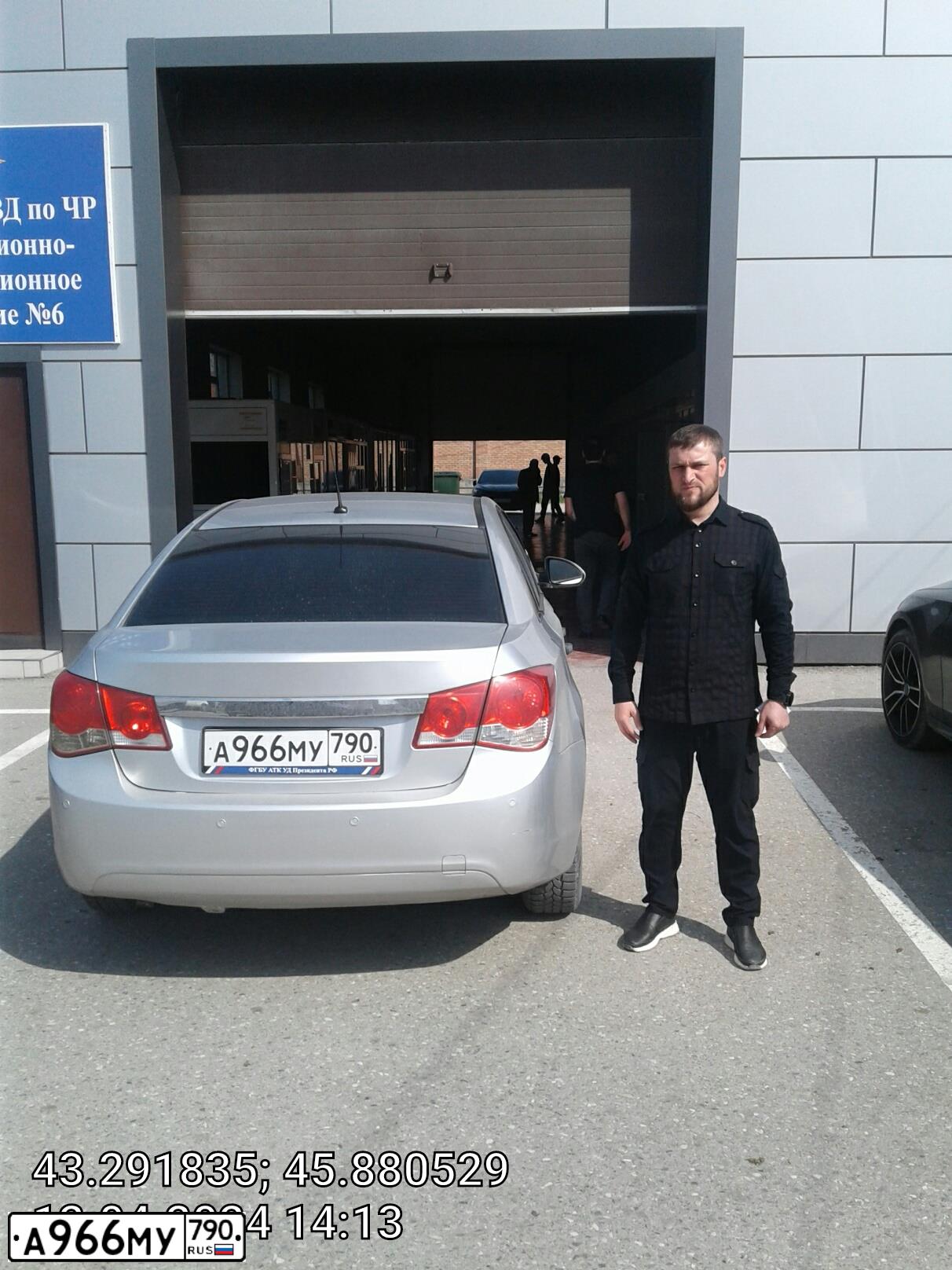 Фото автомобиля CHEVROLET CRUZE, 2011 — госномер Н062СА15. Цвет: СЕРЕБРИСТЫЙ МЕТАЛЛИК