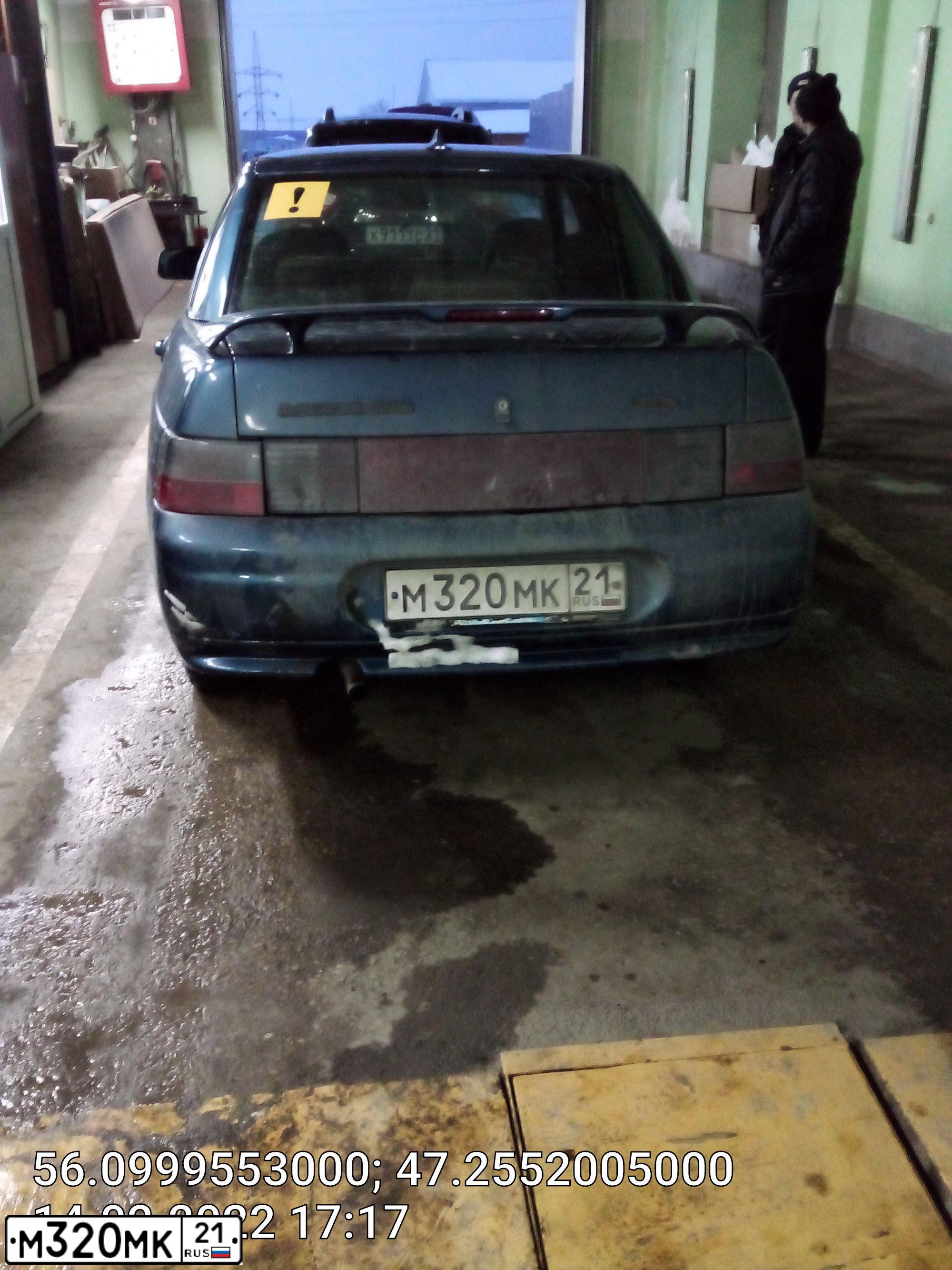 Фото автомобиля LADA 2110, 2005 — госномер М320МК21. Цвет: сине-зеленый