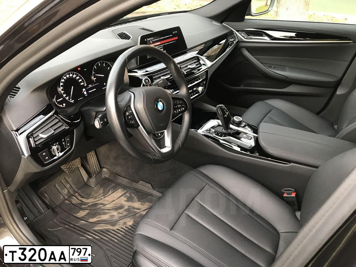 Фото автомобиля BMW SERIE 5, 2019 — госномер В871ЕМ550. Цвет: Серый