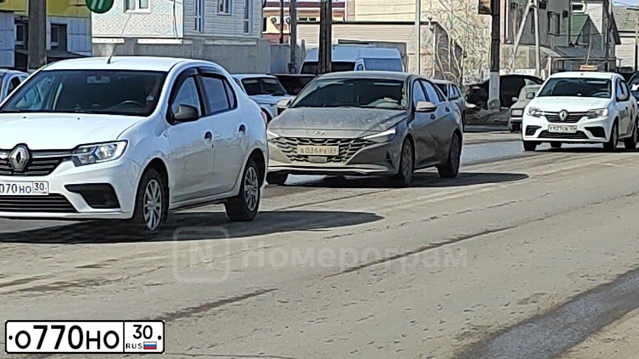 Фото автомобиля NISSAN SERENA HYBRID NISSAN SERENA HYBRID, 2018 — госномер О770НО30. Цвет: Белая