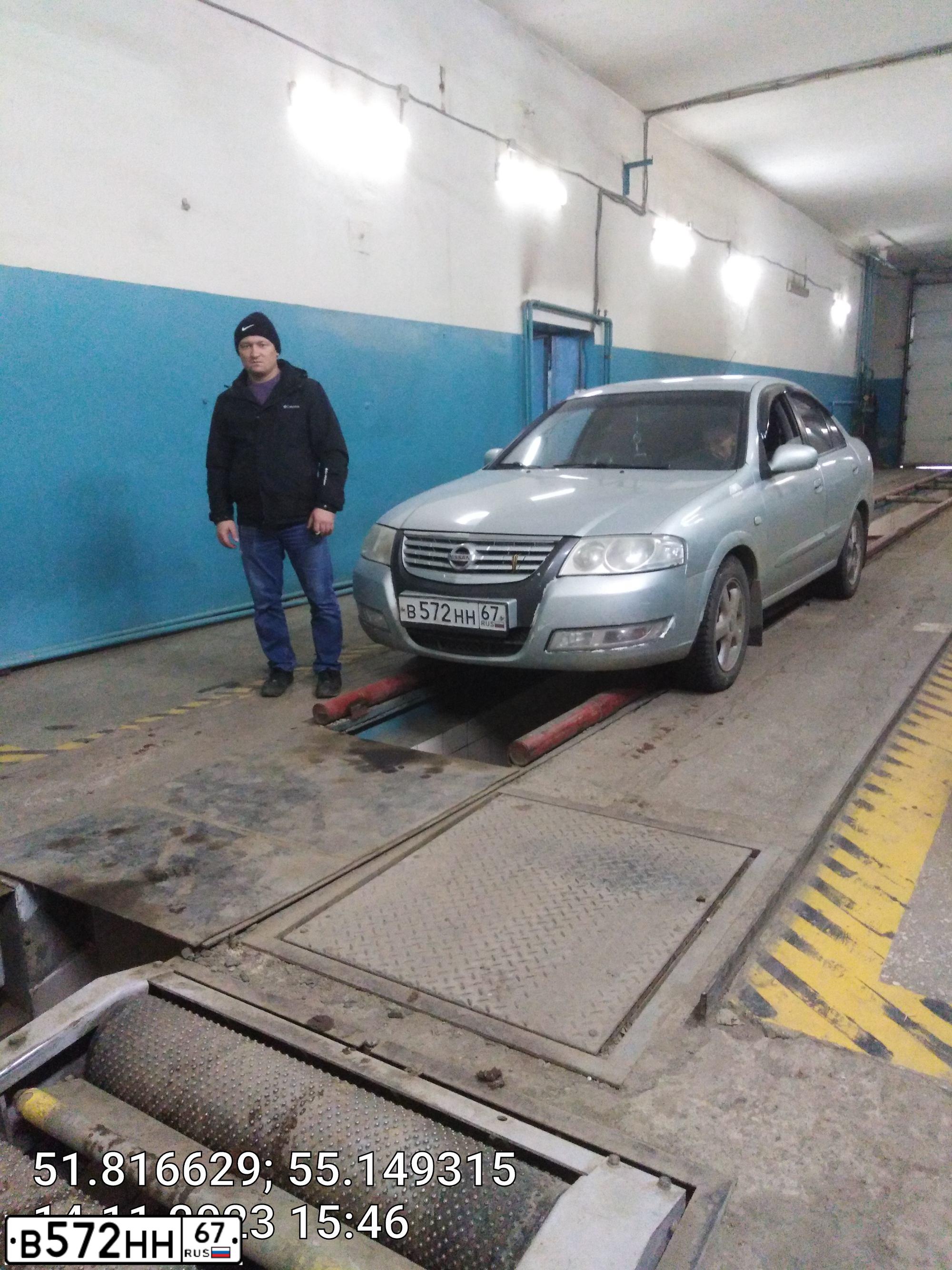 Фото автомобиля NISSAN ALMERA, 2006 — госномер В572НН67. Цвет: Серебристый
