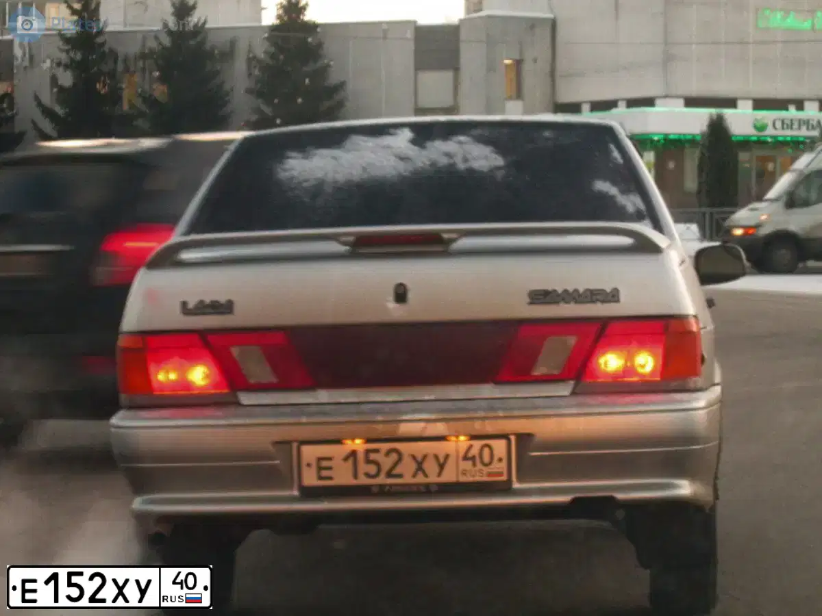 Фото автомобиля LADA 2115 SAMARA, 2007 — госномер Е152ХУ40. Цвет: СВЕТЛО-СЕРЕБРИСТЫЙ МЕТАЛЛ