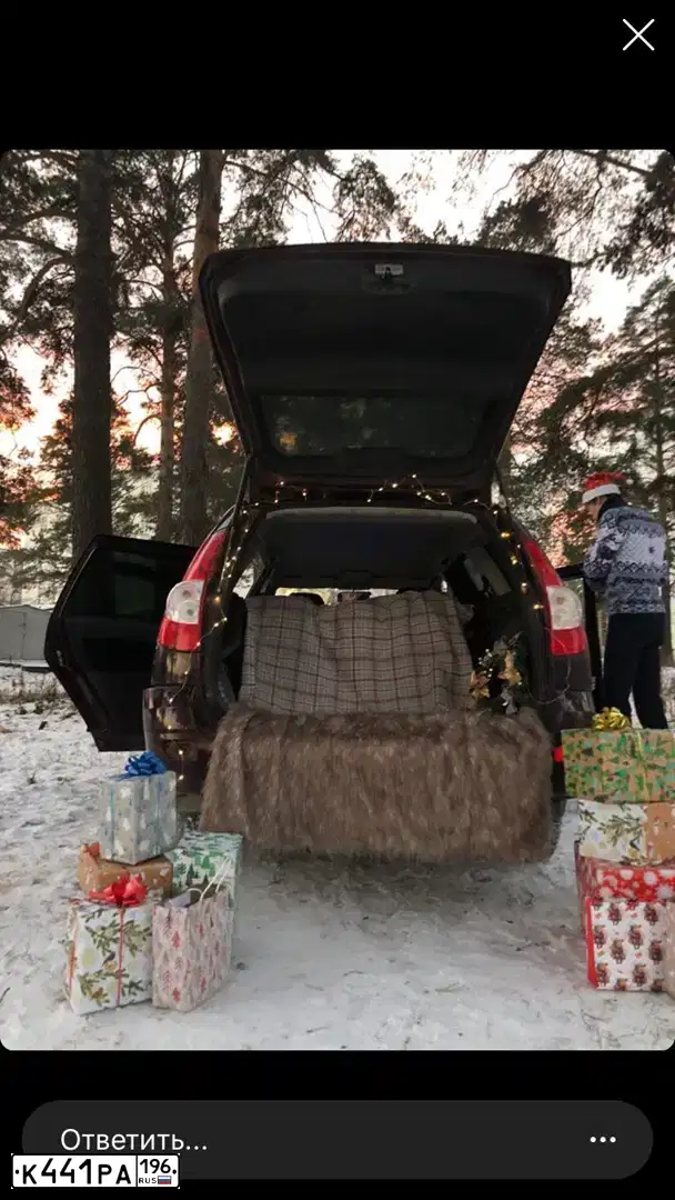 Фото автомобиля LADA 2171 PRIORA, 2013 — госномер К441РА196. Цвет: ТЕМНО-ВИШНЕВЫЙ