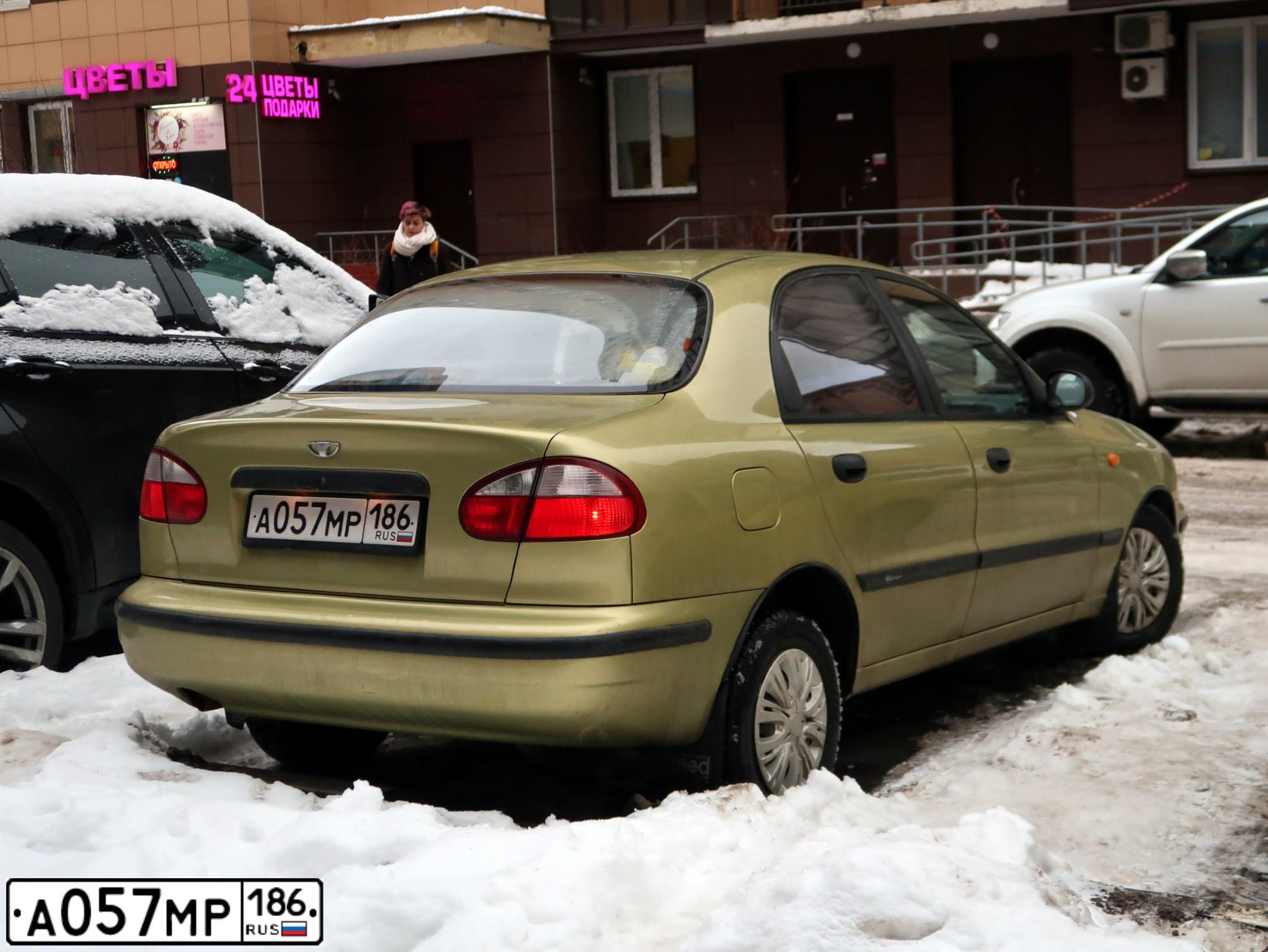 Фото автомобиля DAEWOO LANOS, 2008 — госномер А330ВМ977. Цвет: ЖЕЛТО-ПЕСОЧНЫЙ