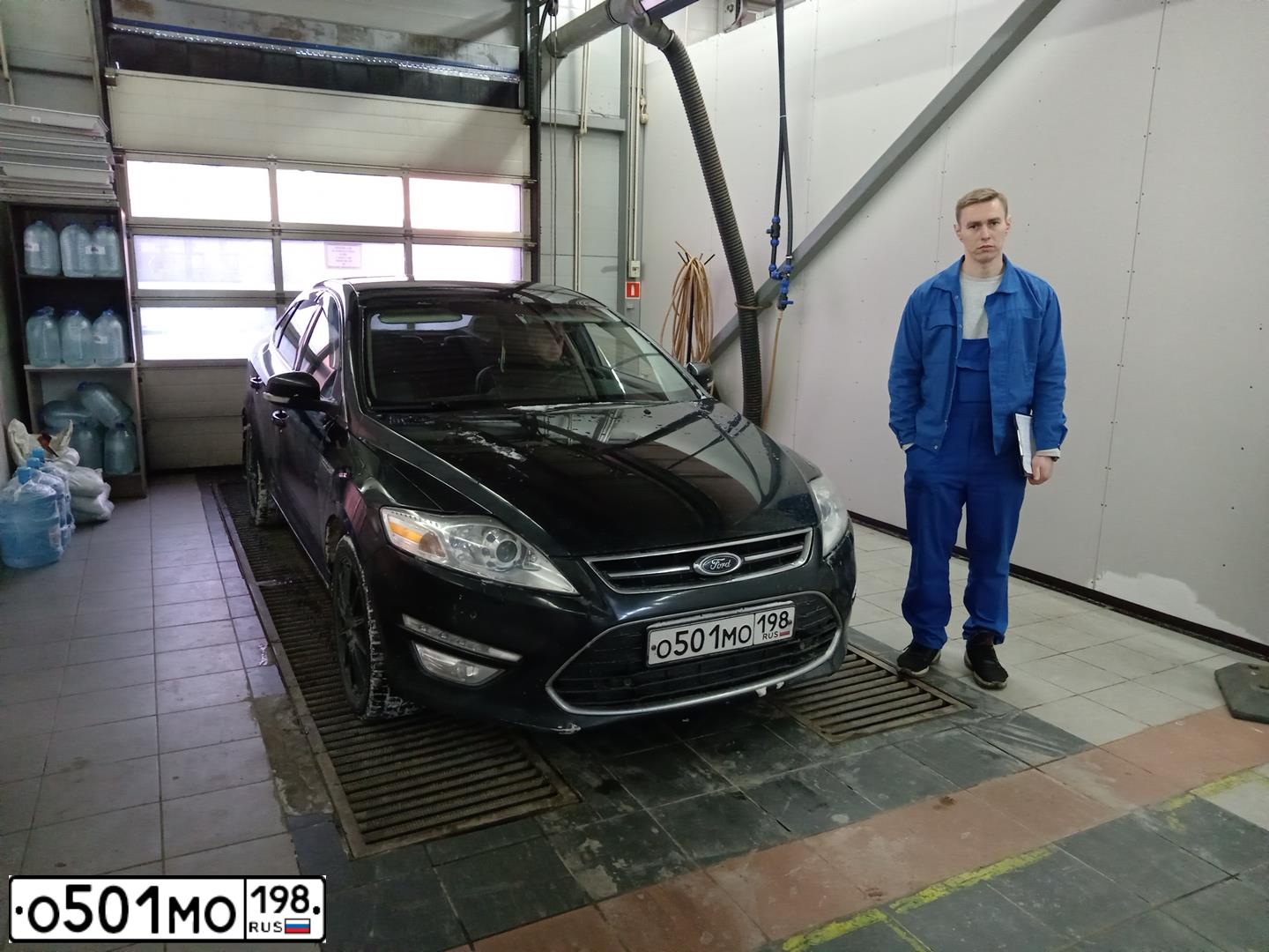 Фото автомобиля AUDI A8, 2008 — госномер С549ТК193. Цвет: СВЕТЛО-СЕРЫЙ