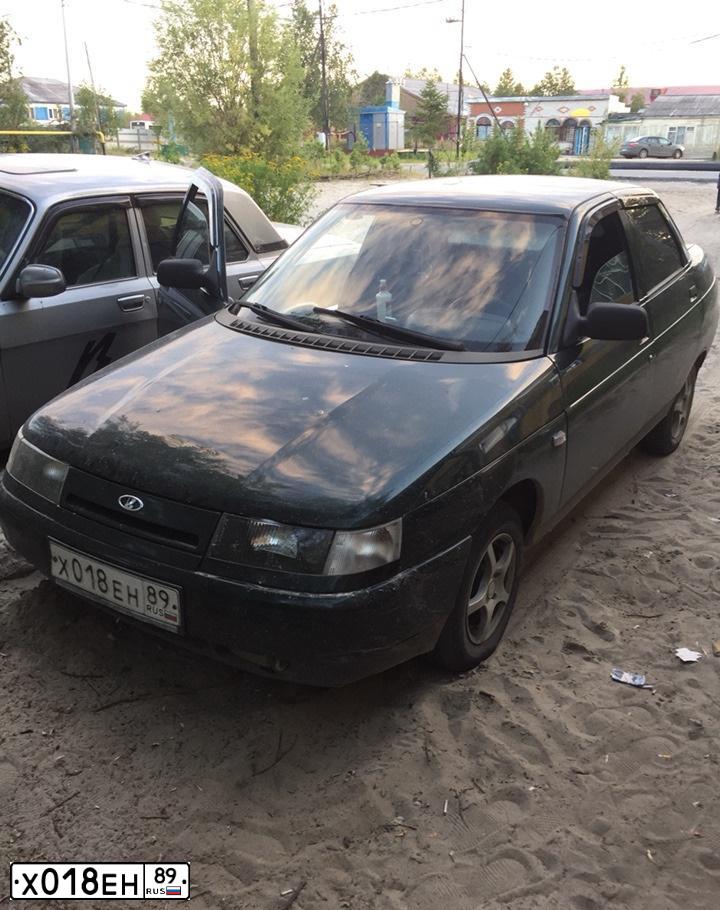 Фото автомобиля LADA 2110, 2002 — госномер Х018ЕН89. Цвет: ЗЕЛЕНЫЙ