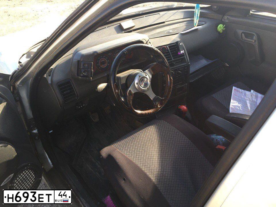 Фото автомобиля LADA 2110, 2003 — госномер Н693ЕТ44