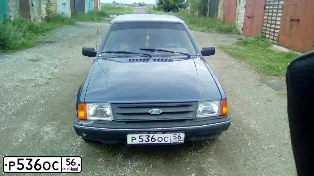 Фото автомобиля FORD ORION, 1985 — госномер Х107ТН56. Цвет: Синий
