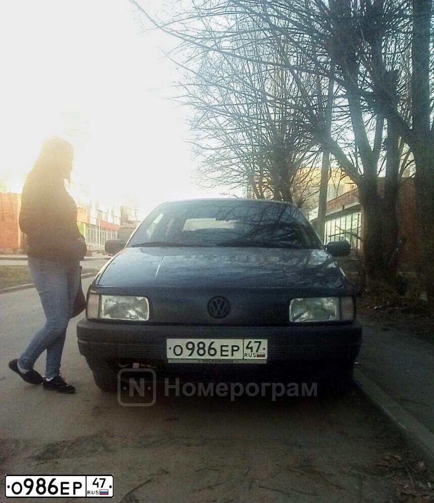 Фото автомобиля VOLKSWAGEN PASSAT, 1990 — госномер О986ЕР47. Цвет: ЧЕРНЫЙ