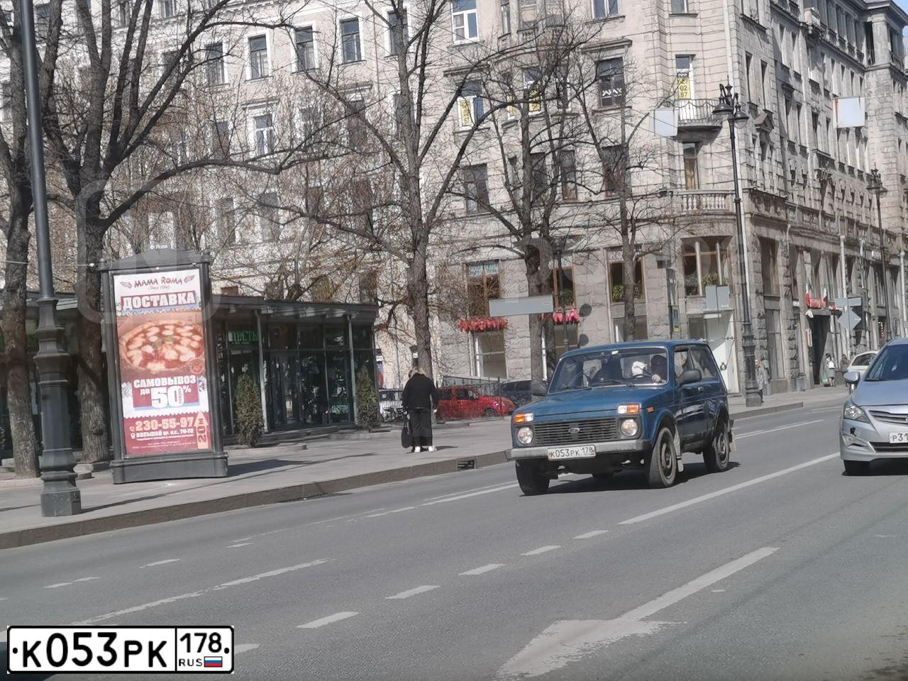 Фото автомобиля LADA 2121 NIVA, 2012 — госномер С144АМ181. Цвет: сине-зеленый