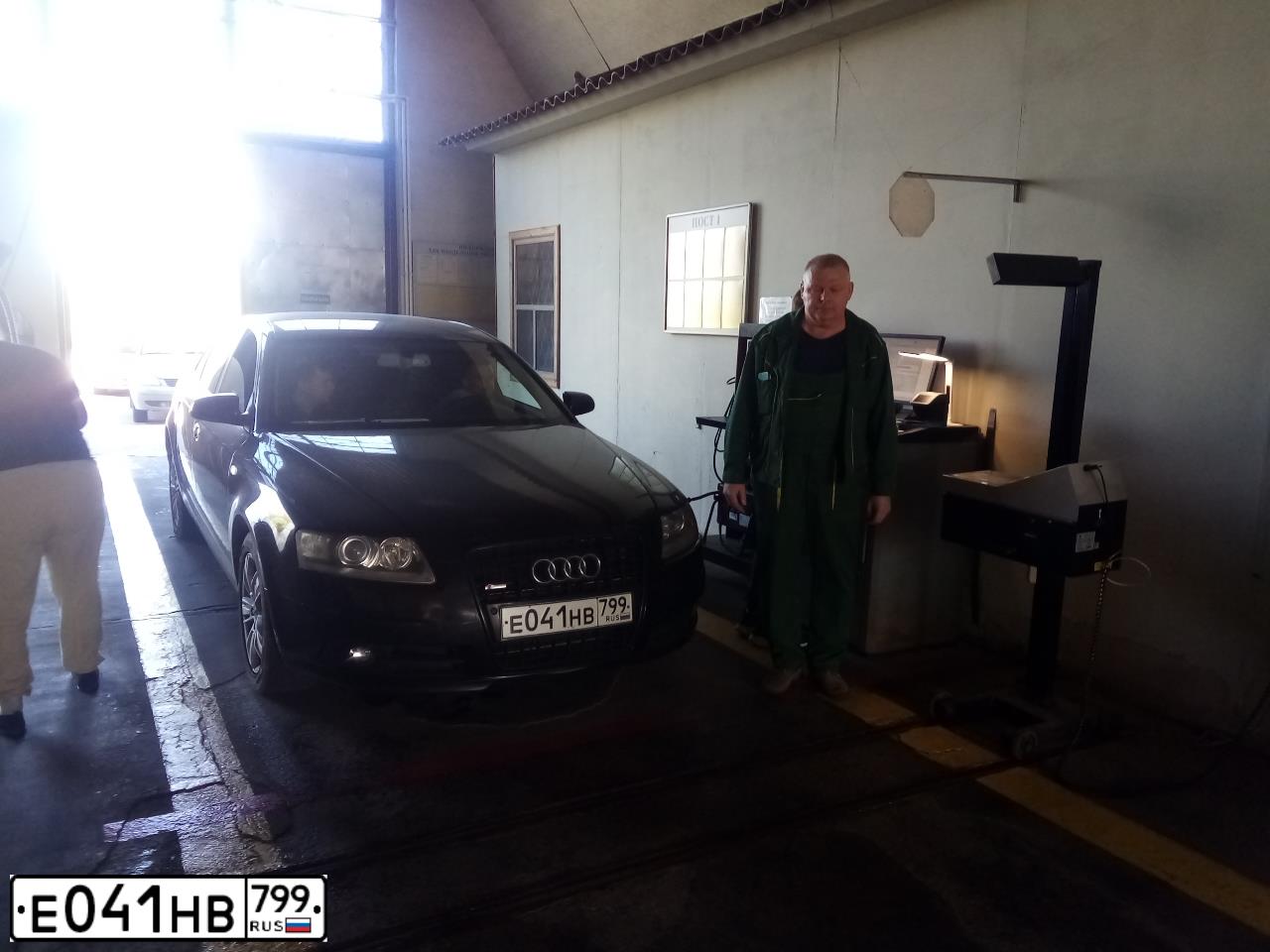 Фото автомобиля AUDI A6, 2008 — госномер Е041НВ799. Цвет: ЧЕРНЫЙ