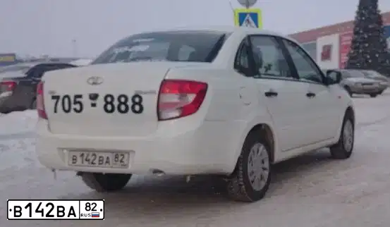 Фото автомобиля LADA 2190 GRANTA, 2016 — госномер В142ВА82. Цвет: Белый