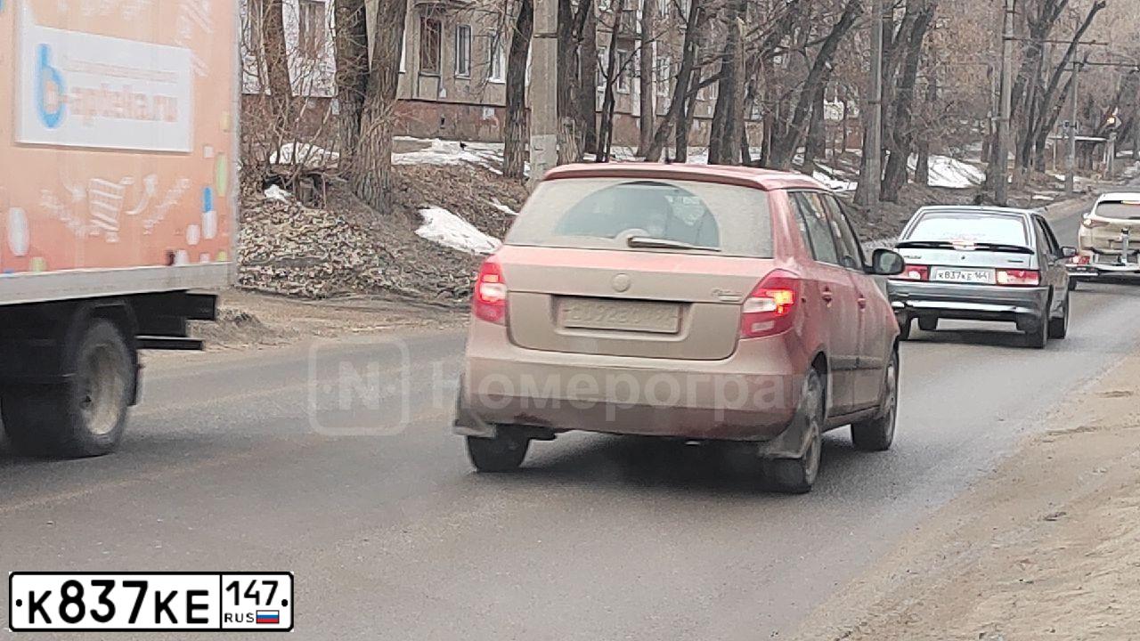 Фото автомобиля MERCEDES E-KLASSE, 2006 — госномер Т707МХ47. Цвет: ЧЕРНЫЙ
