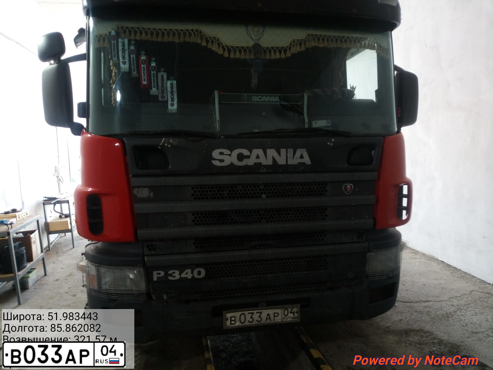 Фото автомобиля SCANIA SERIE P /4X2/, 2006 — госномер В033АР04. Цвет: Красный