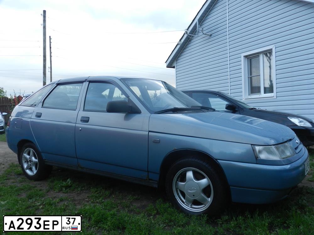 Фото автомобиля LADA 2112, 2004 — госномер А293ЕР37. Цвет: ЗОЛОТИСТЫЙ