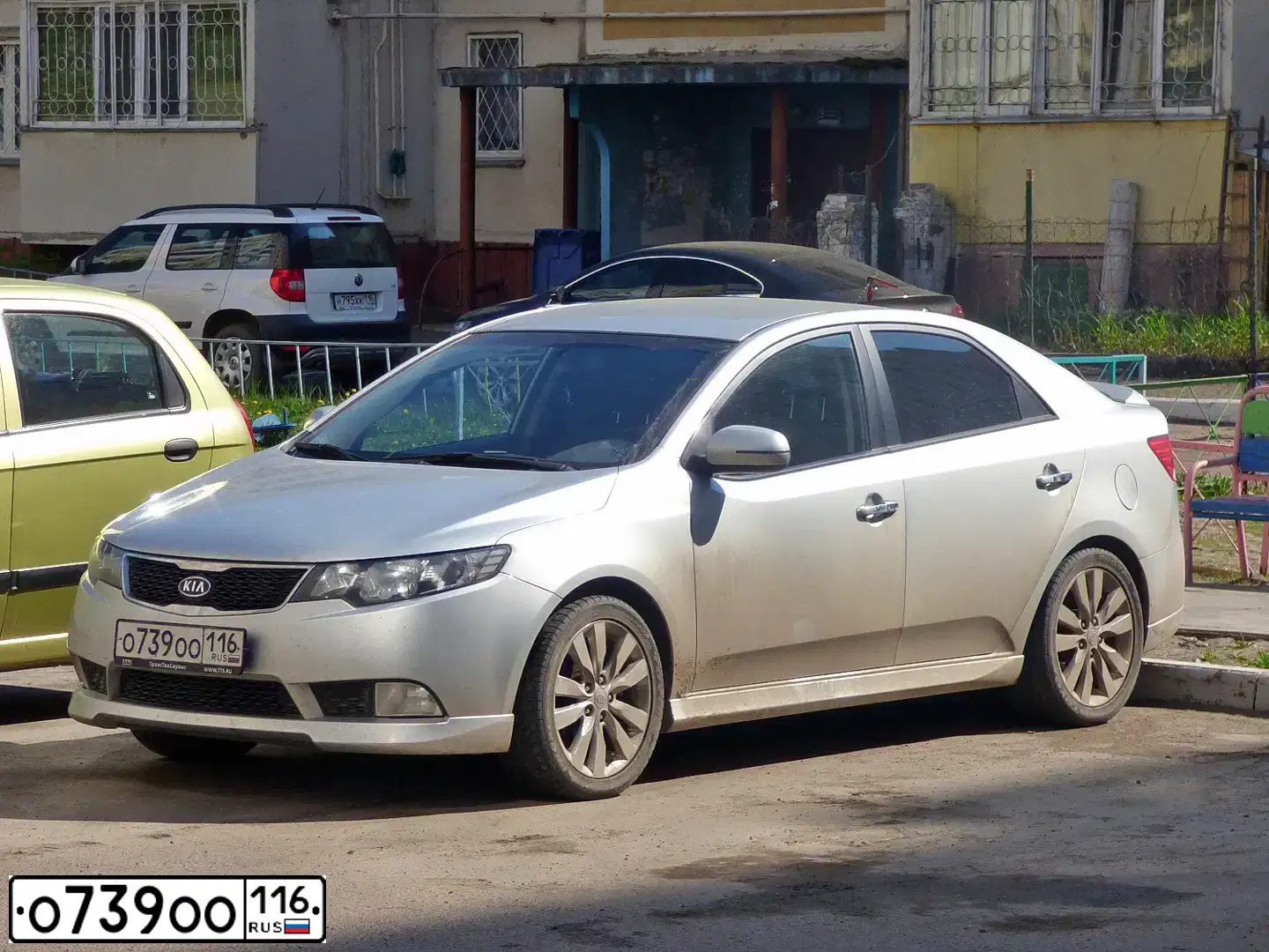 Фото автомобиля KIA CERATO, 2010 — госномер О739ОО116. Цвет: Серебристый