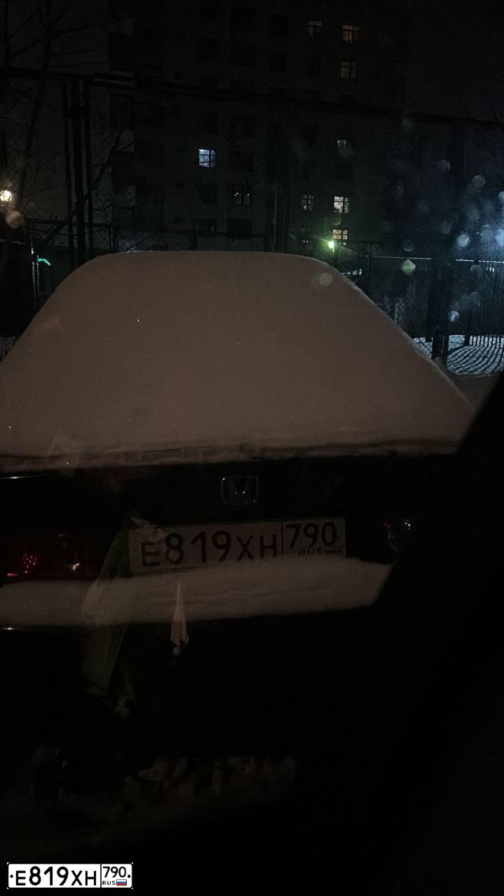 Фото автомобиля HONDA ACCORD, 2007 — госномер Е819ХН790. Цвет: ТЕМНО-КОРИЧНЕВЫЙ