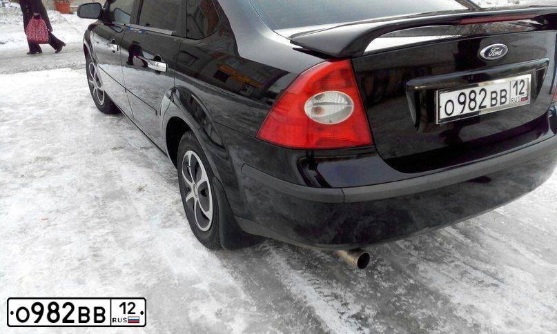 Фото автомобиля FORD FOCUS, 2006 — госномер О982ВВ12. Цвет: ЧЕРНЫЙ