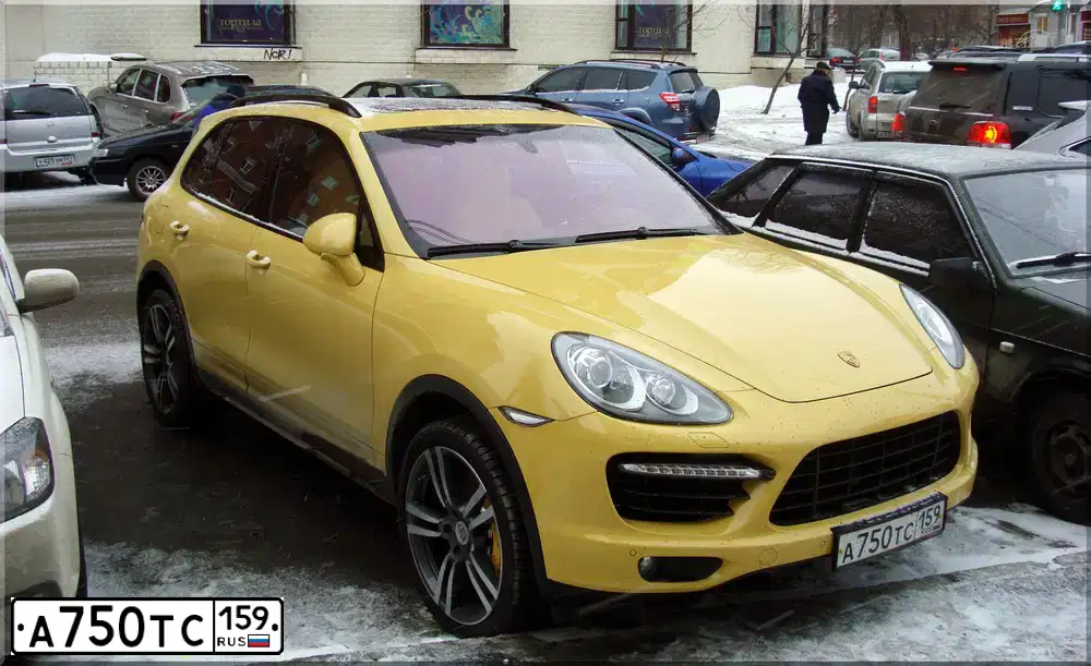 Фото автомобиля PORSCHE CAYENNE, 2011 — госномер А750ТС159