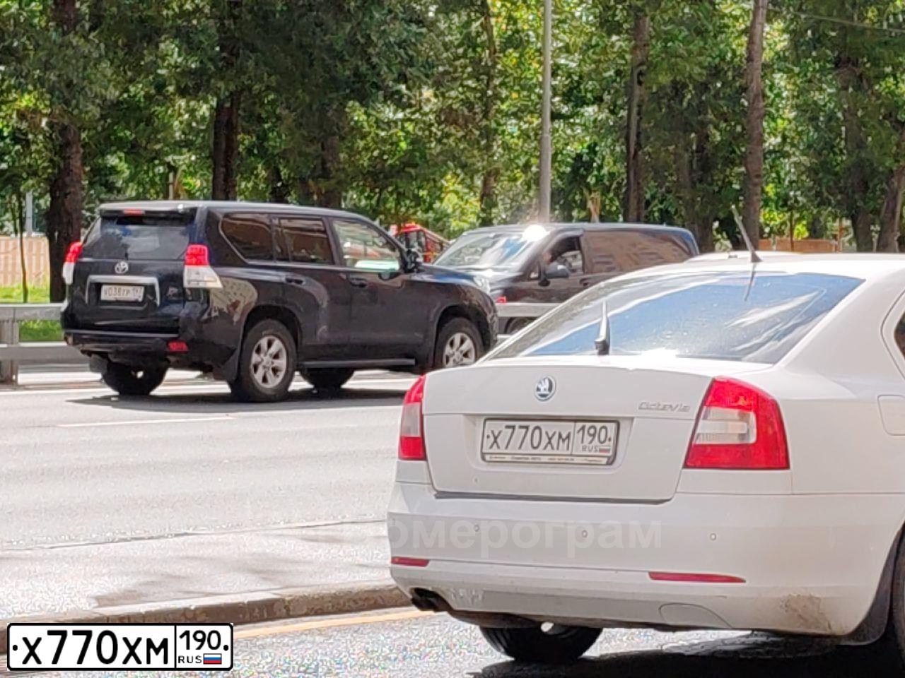 Фото автомобиля SKODA OCTAVIA, 2012 — госномер О803ТУ32