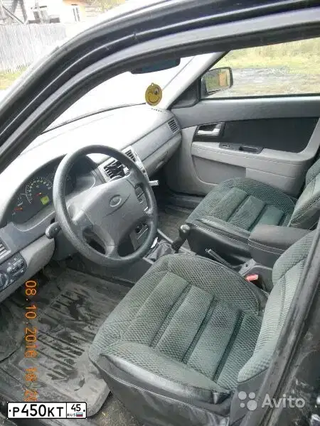 Фото автомобиля LADA 2172 PRIORA, 2008 — госномер В956НВ45. Цвет: Темно-зеленый