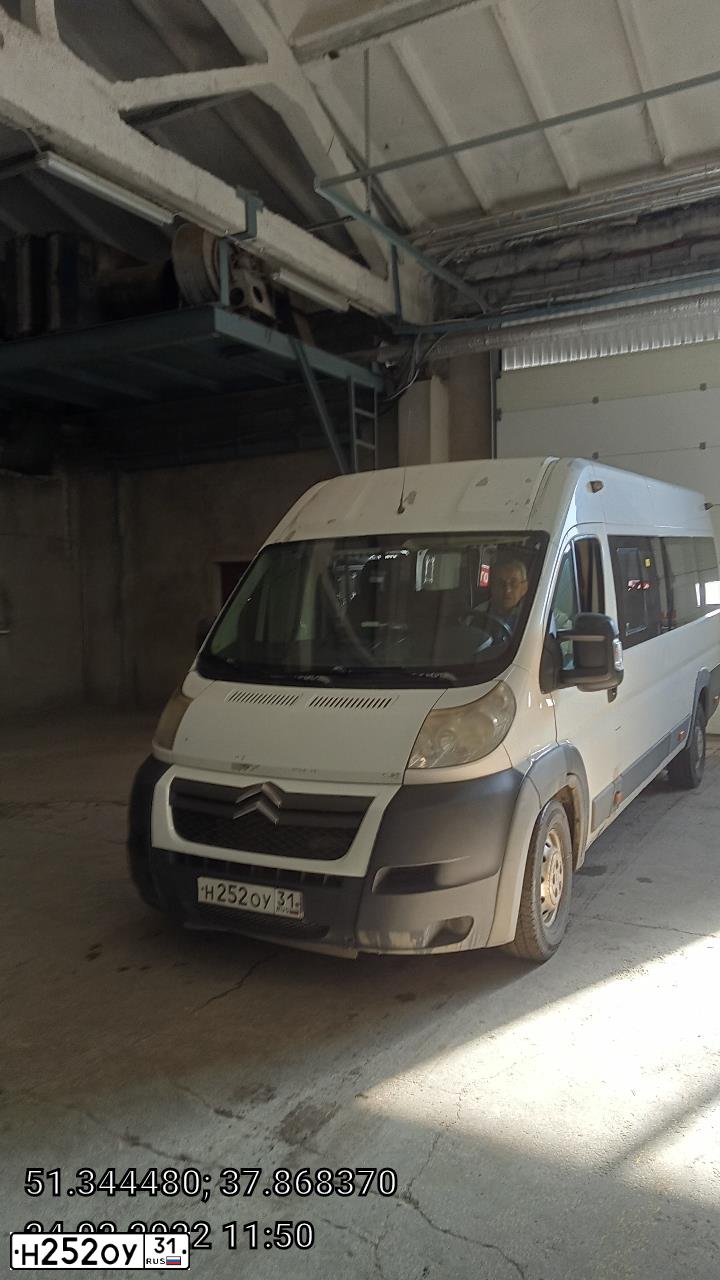Фото автомобиля CITROEN JUMPER, 2012 — госномер У017СХ47. Цвет: Белый