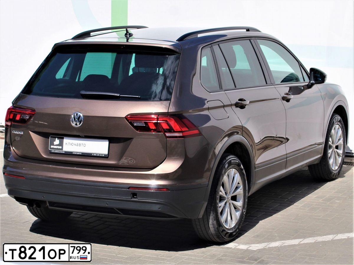 Фото автомобиля VOLKSWAGEN TIGUAN, 2019 — госномер О736НМ761. Цвет: Коричневый