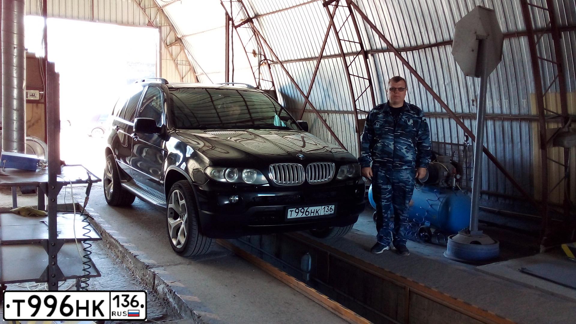 Фото автомобиля BMW X5, 2005 — госномер Т168НМ761. Цвет: ЧЕРНЫЙ
