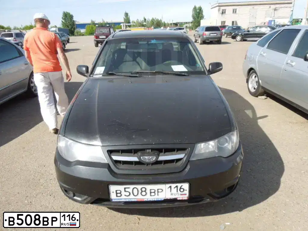 Фото автомобиля FORD FOCUS, 2013 — госномер О608ВО178. Цвет: БЕЛЫЙ