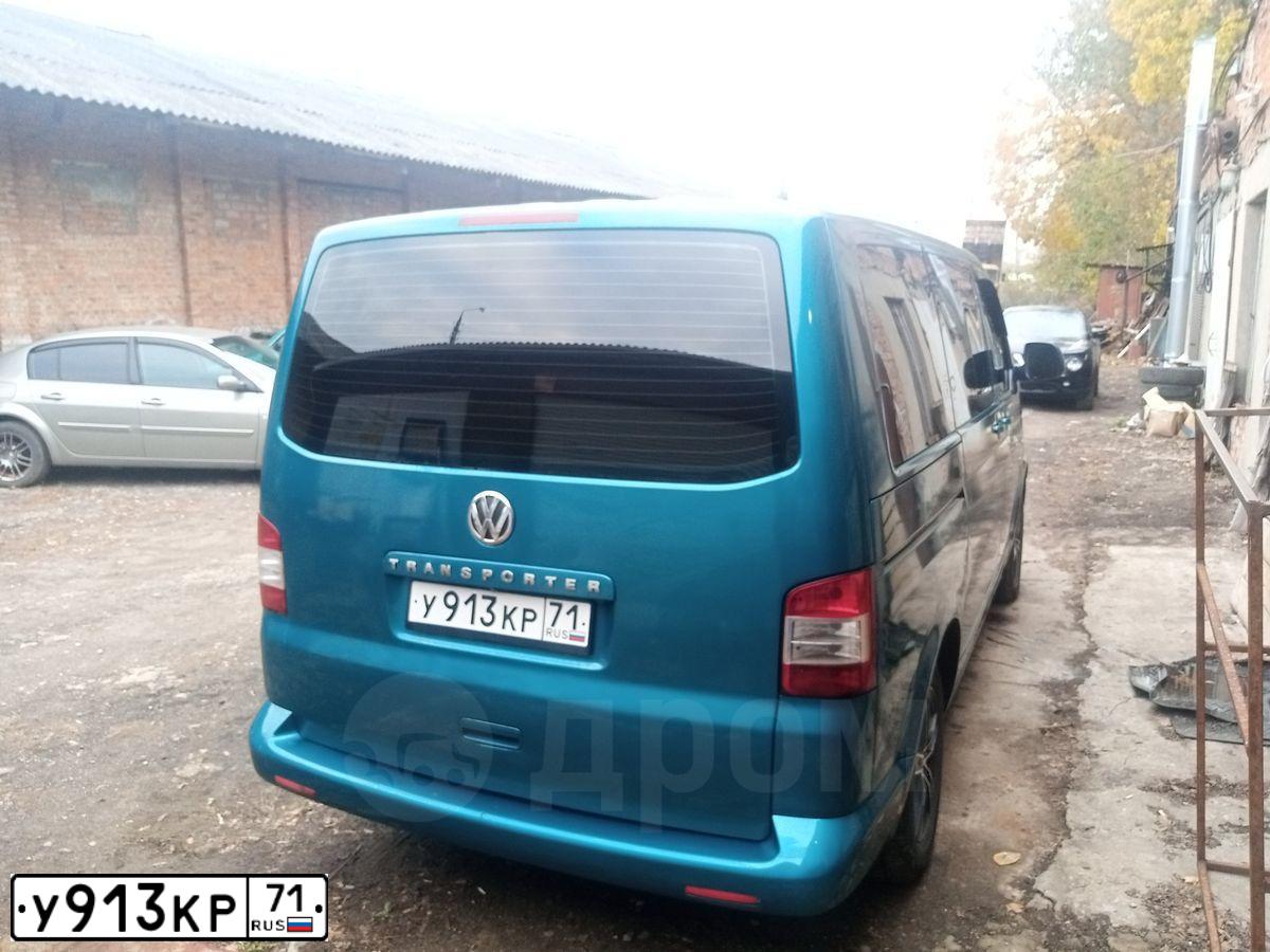 Фото автомобиля VOLKSWAGEN TRANSPORTER, 2010 — госномер У913КР71. Цвет: ЗЕЛЕНЫЙ