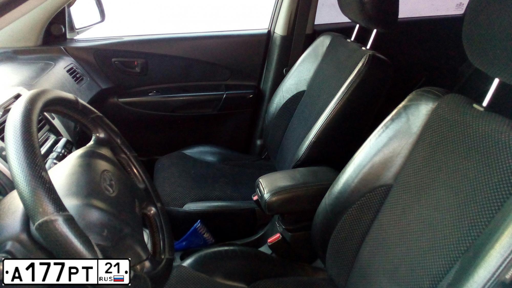 Фото автомобиля HYUNDAI TUCSON, 2007 — госномер А177РТ21. Цвет: ТЕМНО СЕРЫЙ