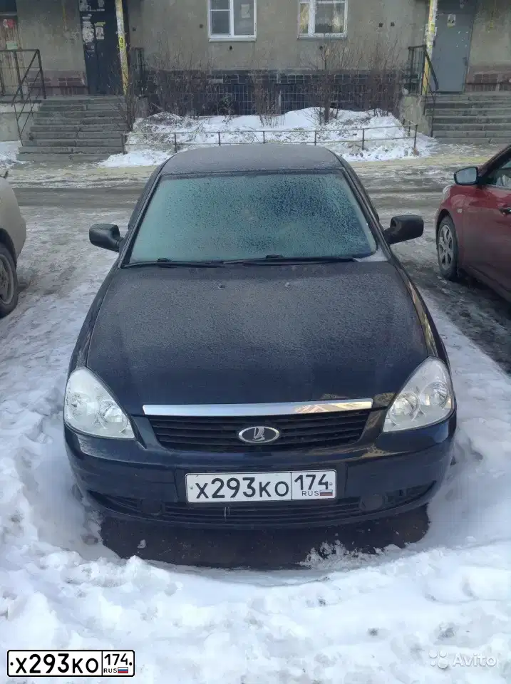 Фото автомобиля LADA 2172 PRIORA, 2008 — госномер Х293КО174. Цвет: ГРАФИТОВЫЙ МЕТАЛИК
