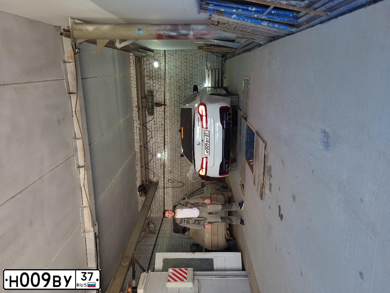 Фото автомобиля LADA 1119 KALINA, 2006 — госномер Х509РМ37. Цвет: ЯРКО-СИНИЙ