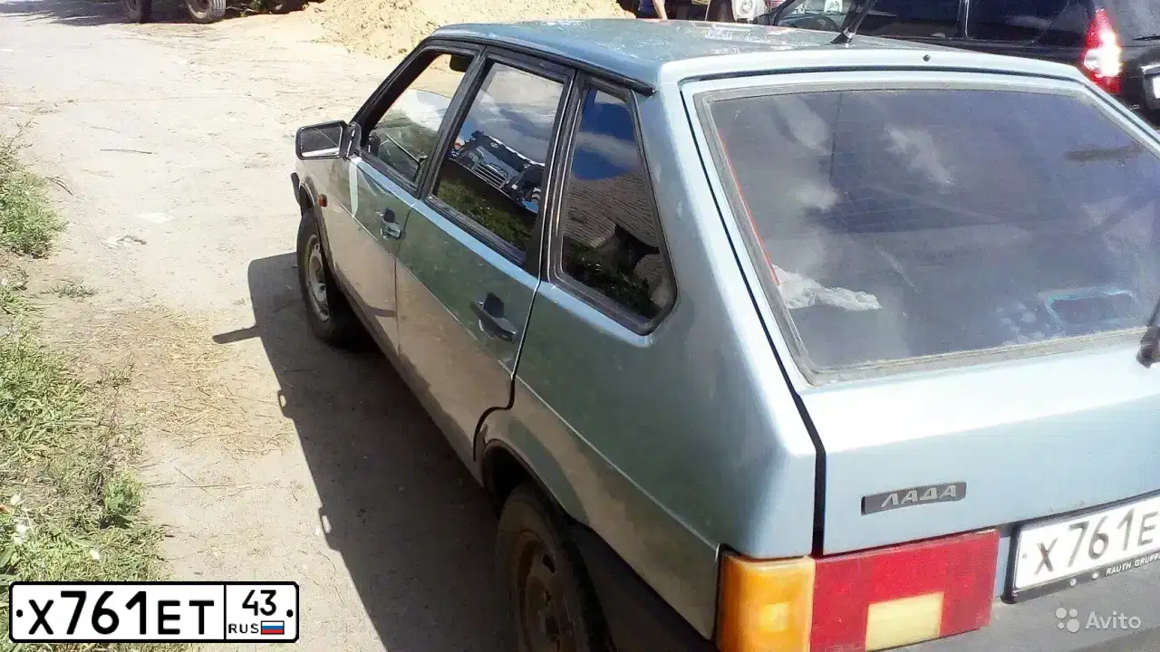 Фото автомобиля ВАЗ 21093, 2002 — госномер Т933ЕУ18. Цвет: ЗОЛОТИСТО-СЕРЫЙ