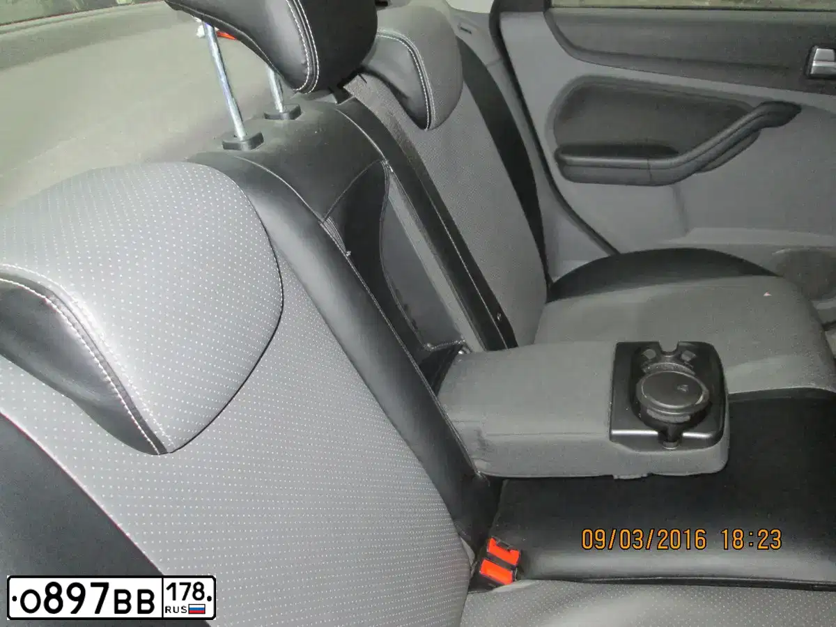 Фото автомобиля FORD FOCUS, 2008 — госномер О897ВВ178. Цвет: ЧЕРНЫЙ